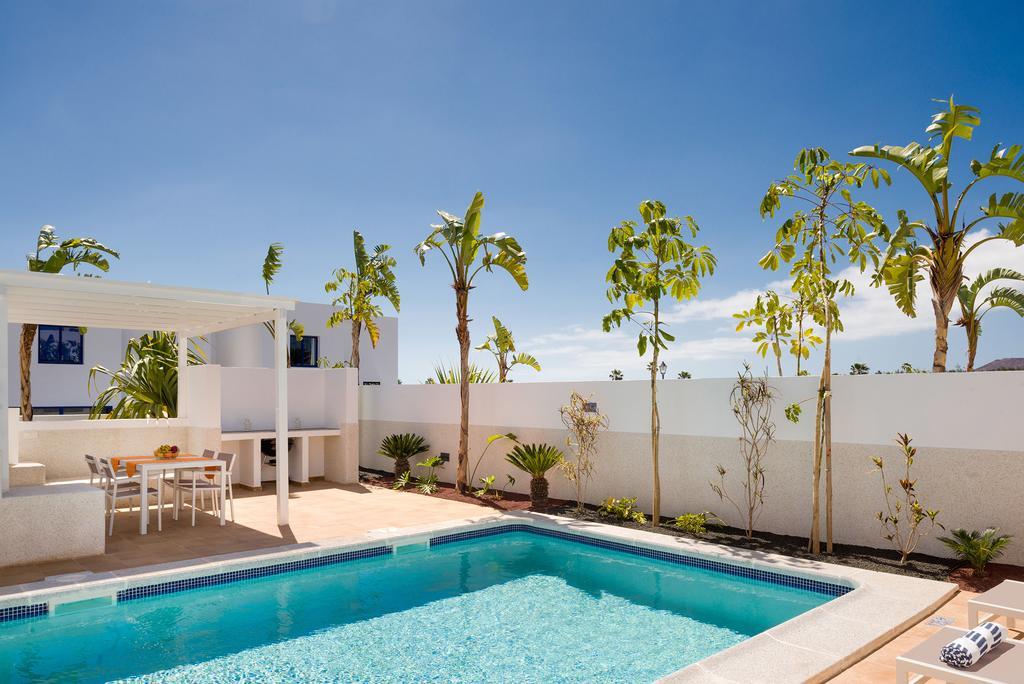 Villas De La Marina Плая Бланка Екстериор снимка